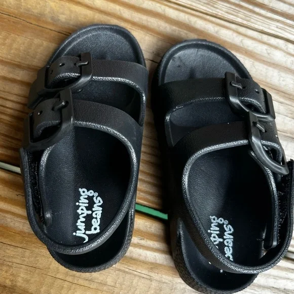 Jumping Beans Black Sandals with Buckles - Infant Baby Toddler size 5/6 - Picture 3 of 8